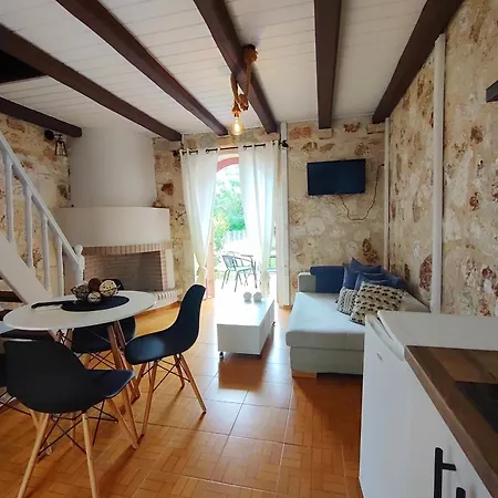 Case de vacanță Spasmata Village Special Maizonette *