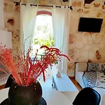 Spasmata Village - Special Maizonette Only Adults Retreat Just One Minute To The בית נופש Minia