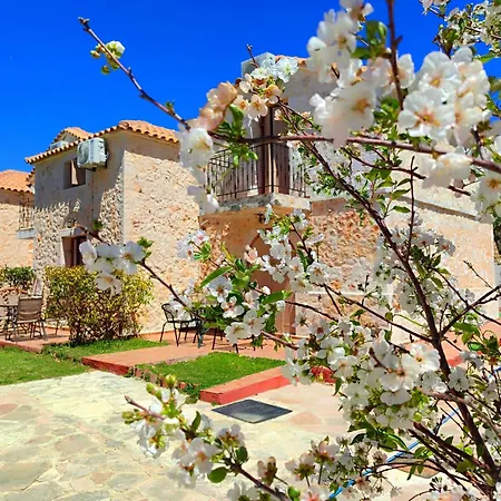 Spasmata Village - Special Maizonette Only Adults Retreat Just One Minute To The *