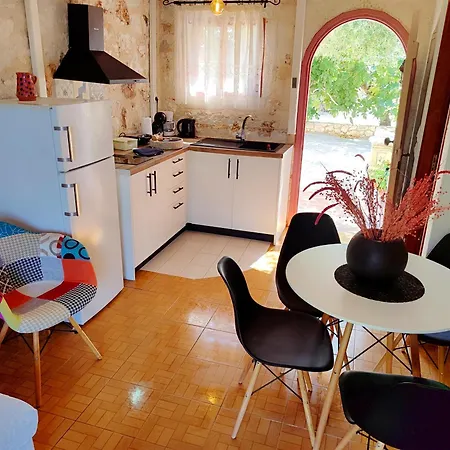 Spasmata Village - Special Maizonette Only Adults Retreat Just One Minute To The Сasa de vacaciones *