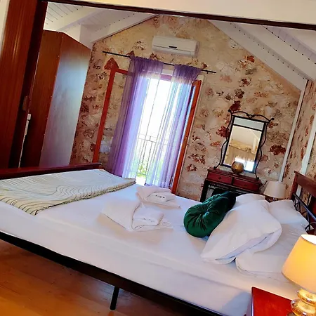 Spasmata Village - Special Maizonette Only Adults Retreat Just One Minute To The * Minia