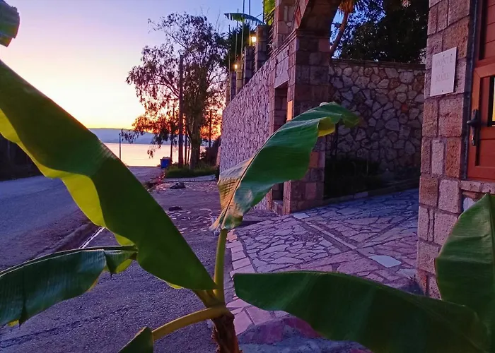 Spasmata Village - Special Maizonette Only Adults Retreat Just One Minute To The Minia